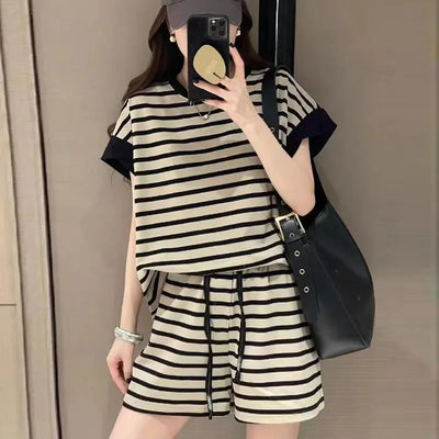 Summer Women Striped Clothing Sets Short Sleeve T-shirt+Drawstring Shorts Two Pieces Suits Ladies Casual Outfits Loose Tracksuit